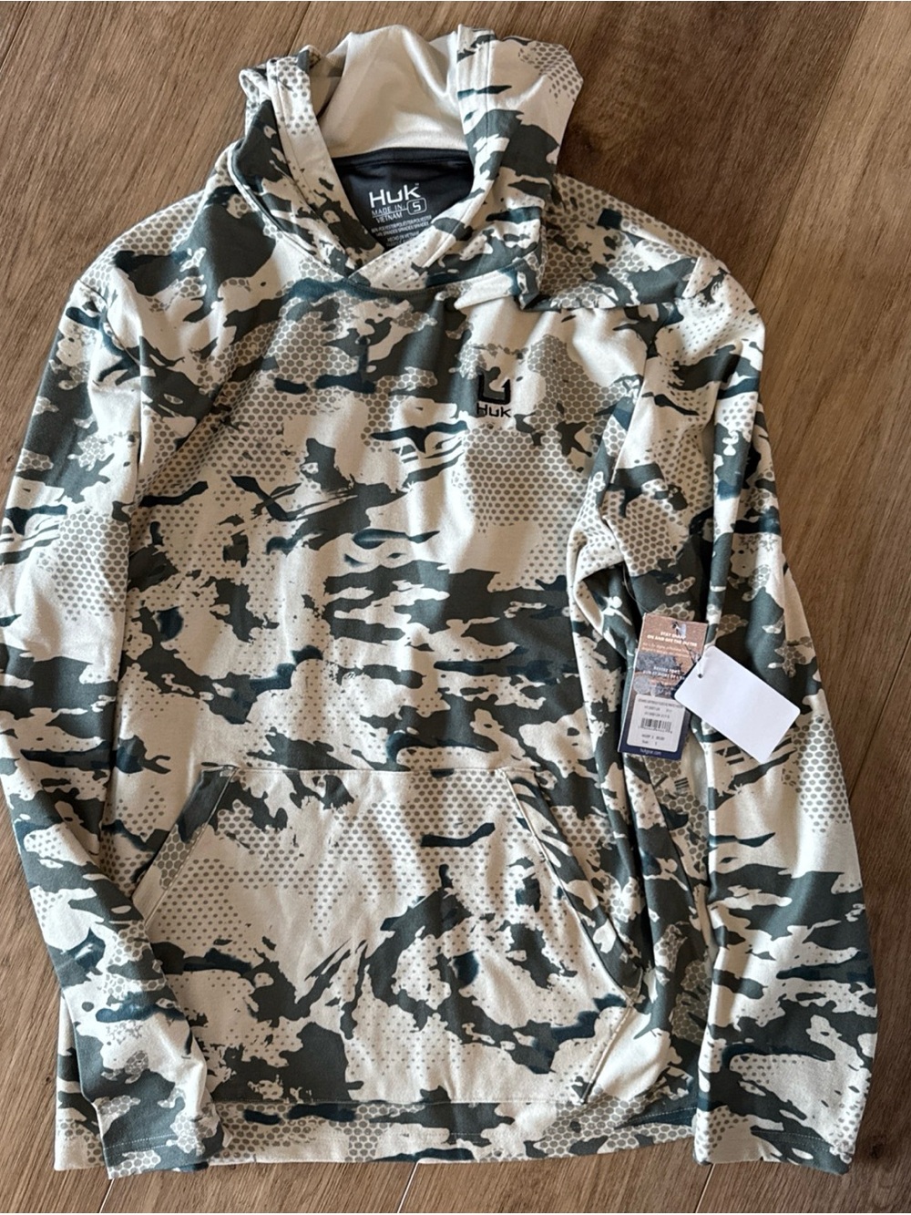 Huk Camo Fleece Pullover Hoodie in Green and Cream